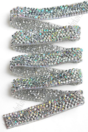 Стразовая лента 1,2 см*5 ярд (SF-6048) радужный/серебро №828