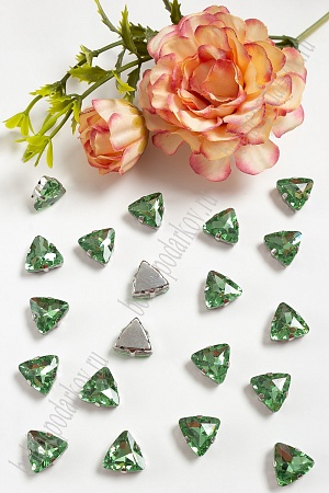 Стразы пришивные 12 мм &quot;Треугольник&quot; (10 шт) SF-3766, салатовый №7