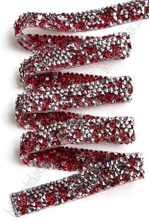 Стразовая лента 1,2 см*5 ярд (SF-6048) красный/серебро №821